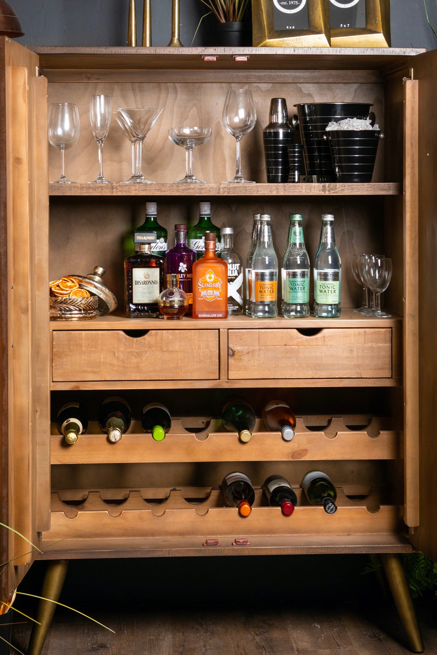 Tonsberg - Drinks Cabinet